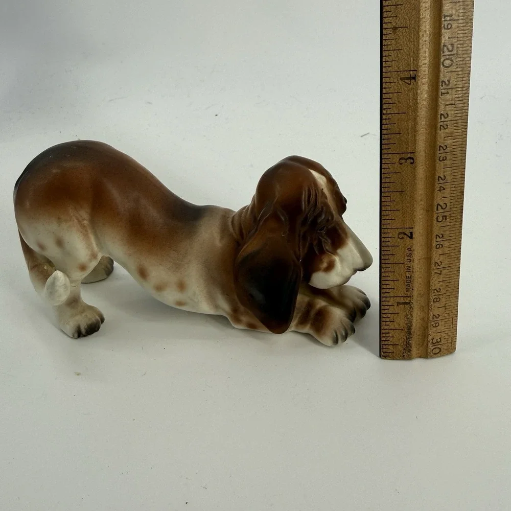 Vintage Norcrest Basset‎ Hound Porcelain Figurine Japanese Super Cute EUC 7